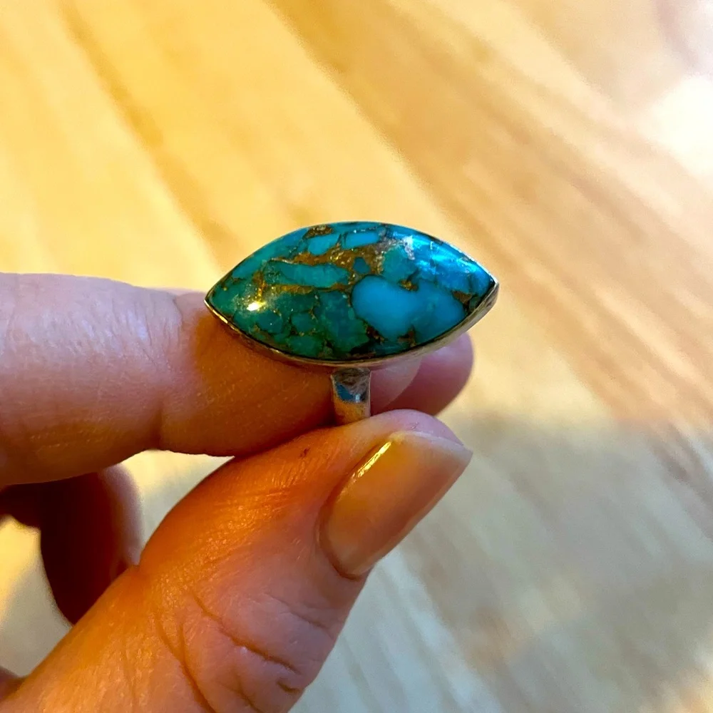 Turquoise ring - Picture 1 of 5